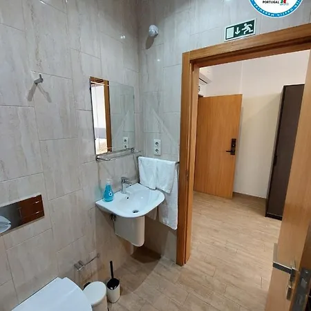 New Life - Avenida Aliados Suite-1f Апартаменты Порту
